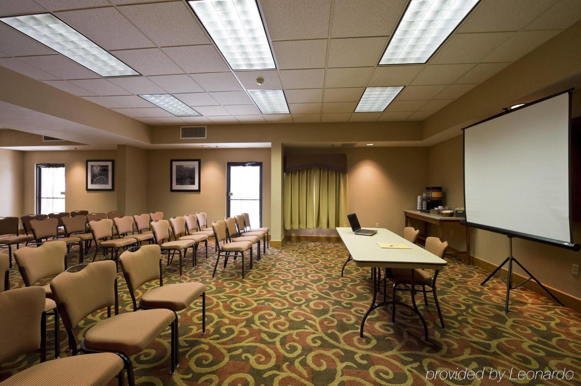 Hampton Inn Jacksonville - I-95 Central Business photo